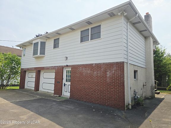 2nd image of 402 Rear Union St
