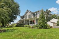 Applegate Dr-S1308-009.jpg