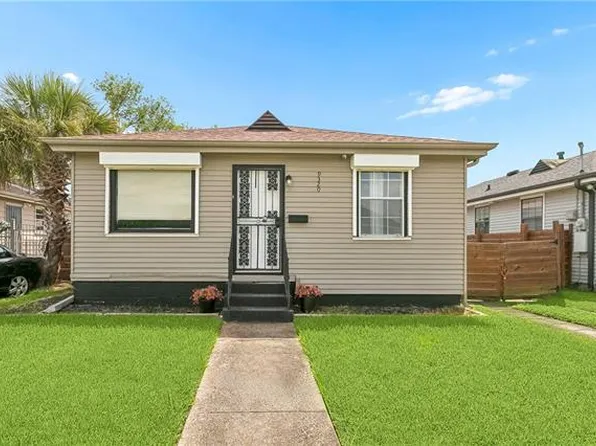 9320 Palm St, New Orleans, LA 70118