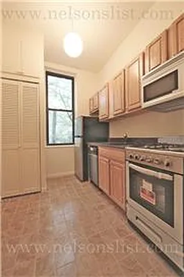 Rented by R New York | media 5