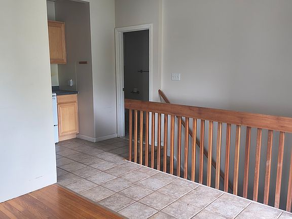 5th image of 32 Kilvert St APT 101