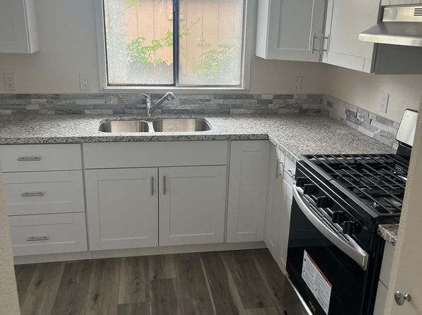 1010 Grand Ave #1012A