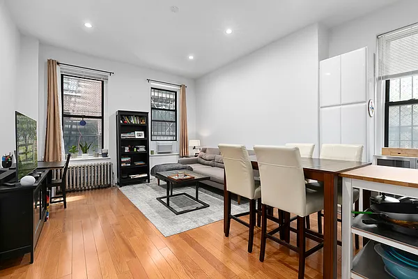 Rented by Corcoran | media 1