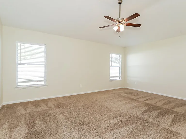 3460 Live Oak Hollow Dr — Photo 7