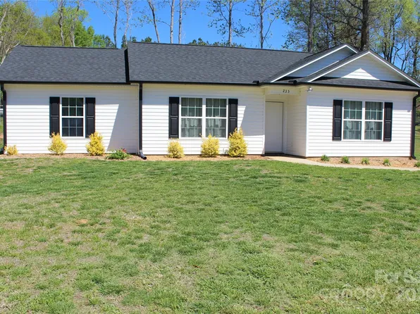 233 Caskey Cir, Heath Springs, SC 29058