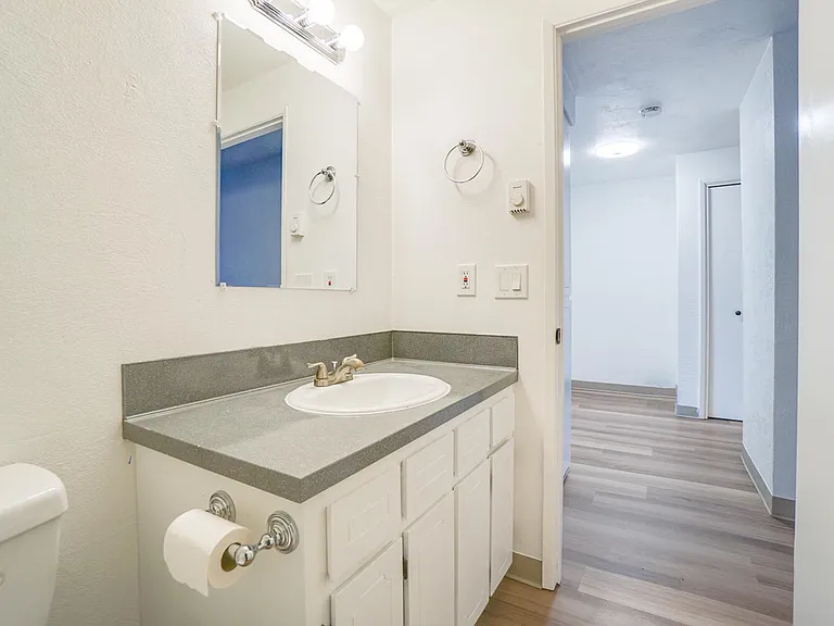 Westwood Apartments — Photo 27