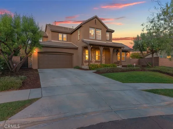 25730 Woods Ct, Corona, CA 92883