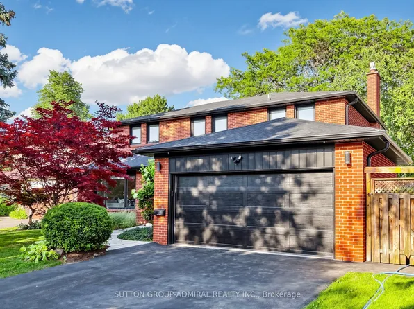 217 The Kingsway, Toronto, ON M9A 5A3