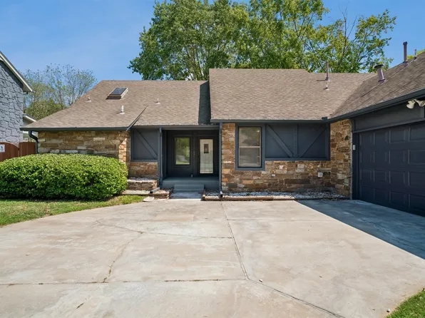 8027 S Irvington Ave, Tulsa, OK 74136