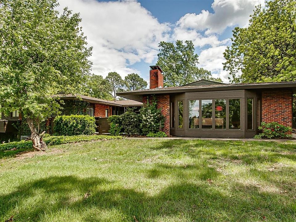 1st image of 801 Cloudland Dr