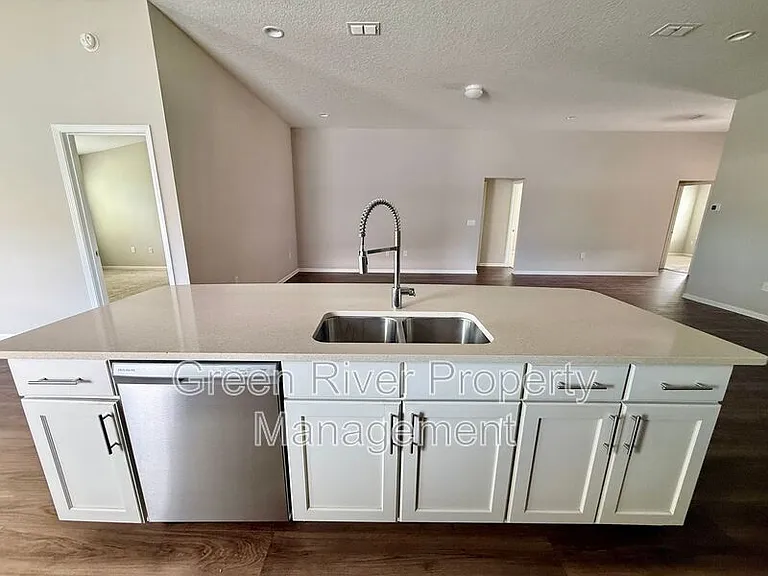 278 Pickett Dr — Photo 11