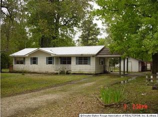18910 McLin Rd, Livingston, LA 70754