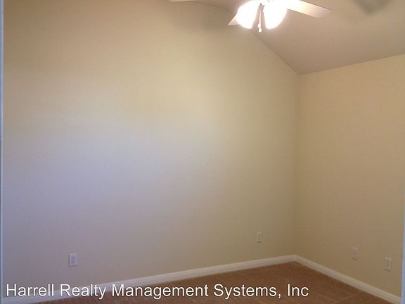 5th image of 619 Park Wood Cir