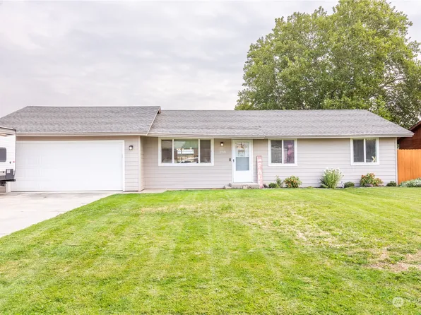 230 F Street SE, Ephrata, WA 98823