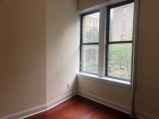 4th image of 103 Fort Washington Ave #22A