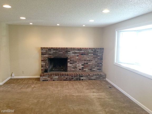 30310169_2870 Santa Ana Dr_Reno_NV_2017-2