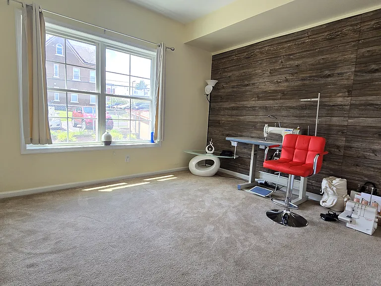 131 Prospect St #102 — Photo 9
