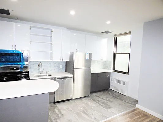 Rented by Ilite Realty Inc | media 4