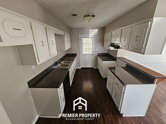 5th image of 3971 Tuscany Dr