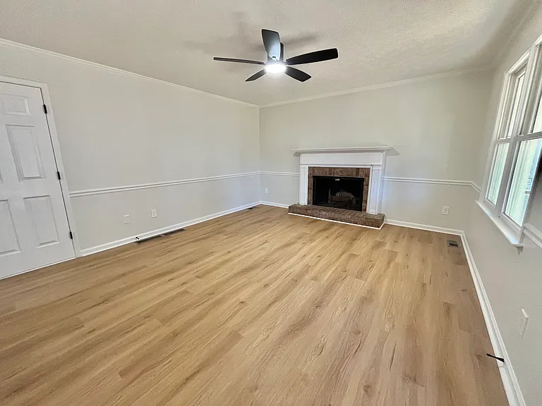1469 Cheyenne Ct — Photo 20