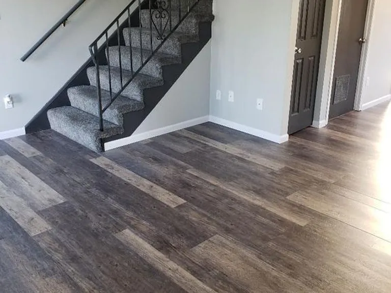 7348 Bigger St — Photo 2