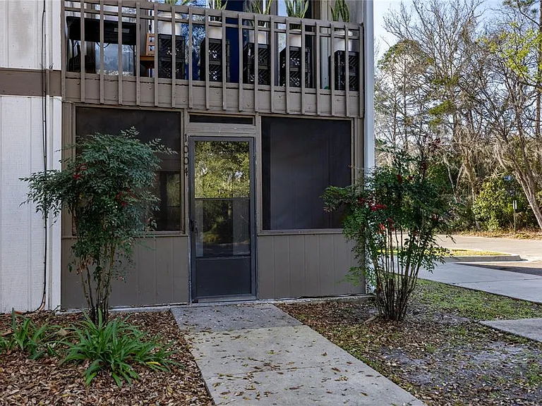 6519 W Newberry Rd #1004 — Photo 3