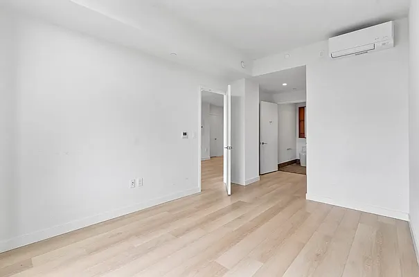 Rented by Living New York | media 38