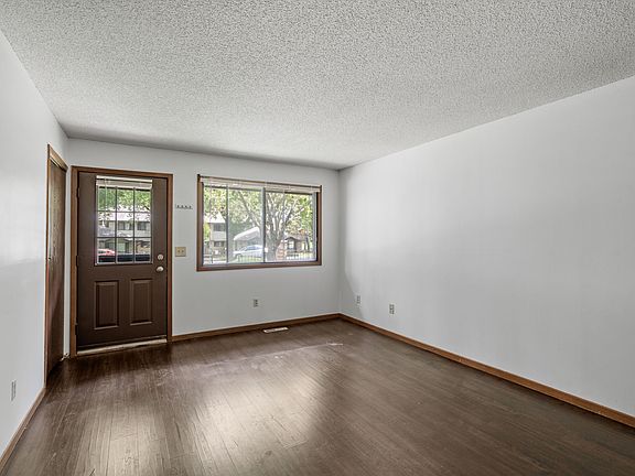4th image of 13317 Zenith Ln