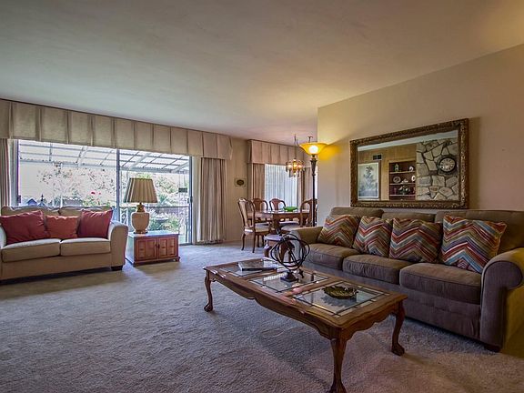 5th image of 400 Hazelwood Dr