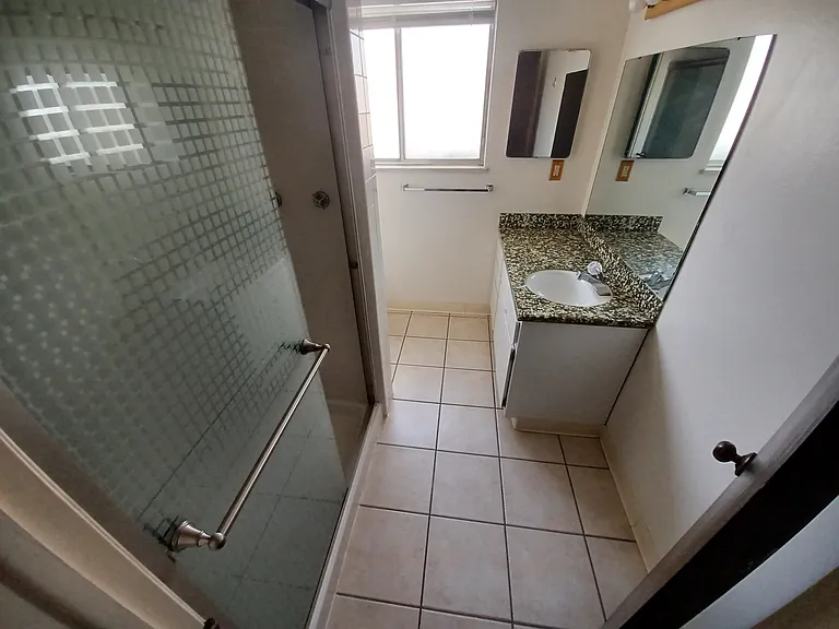 321 Linda Ln — Photo 6