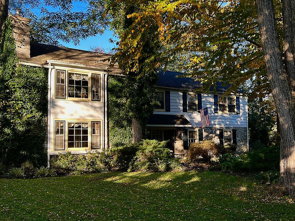 1st image of 612 Sylvania Rd