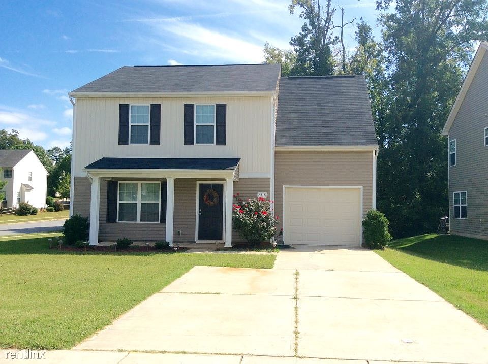 Pre_91590662_8318 Four Sisters Ln_Charlotte_NC_2017-3