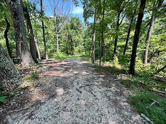 5th image of 322 Baggett Rd