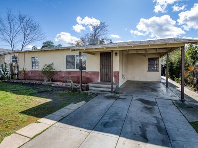 122 E Eden Ave, Fresno, CA, 93706