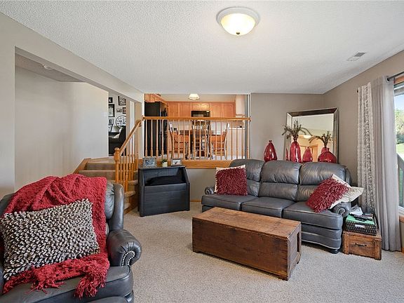 2nd image of 4575 Ashley Park Dr