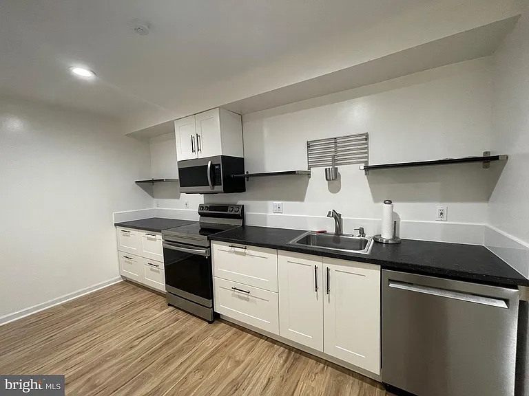 3137 Trenholm Dr — Photo 21