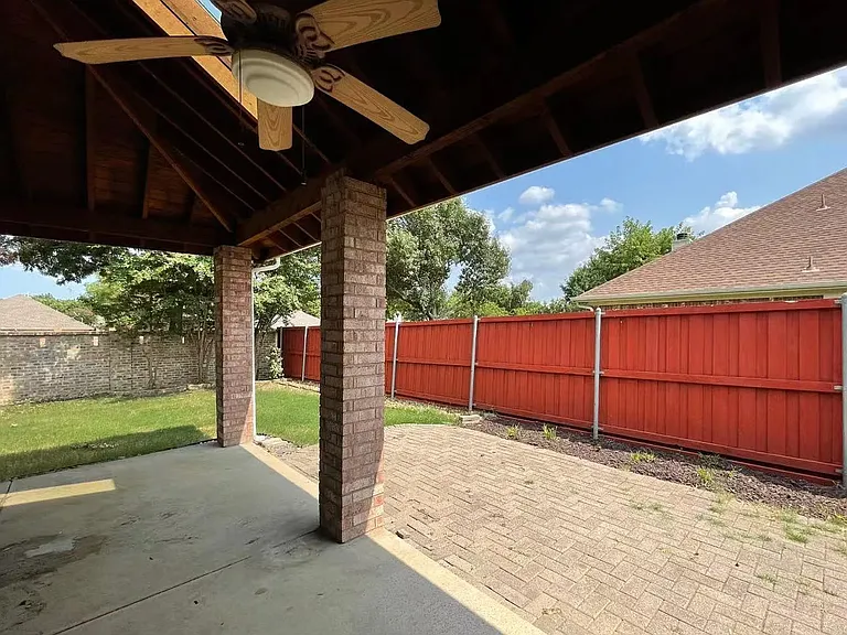 5106 Springflower Dr — Photo 20