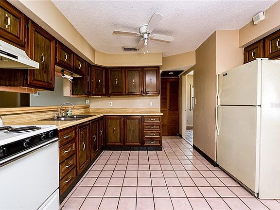5th image of 121 Boynton Blvd