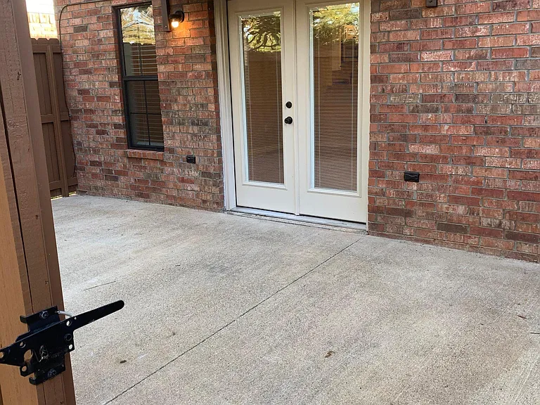 448 Mount Pleasant St #A — Photo 17