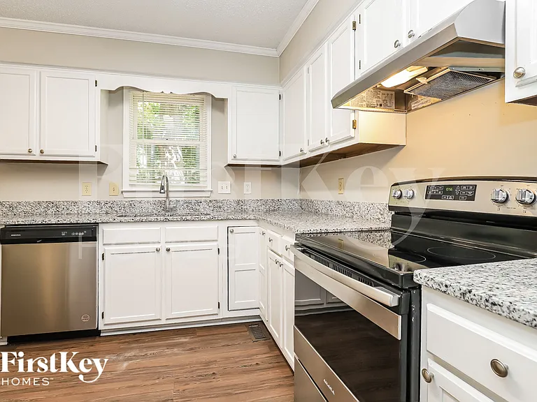3007 Amidon Dr — Photo 10