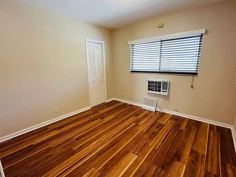 3071 SW 27th Ave #15 — Photo 6
