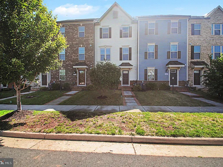 18143 Red Mulberry Rd — Photo 2
