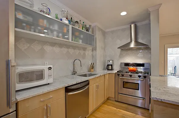 Sold by Brooklyn Bridge | media 8