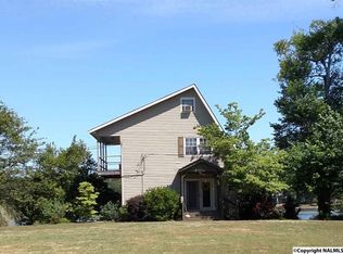 5950 Peninsula Point, Southside, AL 35907