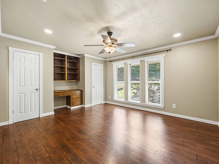 2231 Shadywood Ct — Photo 25