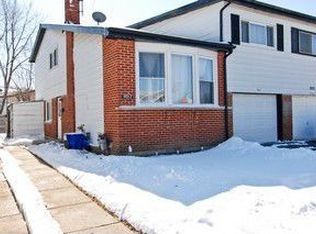 9017 W Oaks Ave, Des Plaines, IL 60016