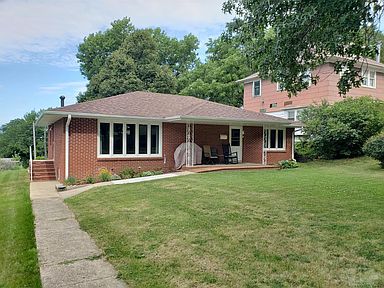 217 2nd Ave Audubon Ia 50025 Zillow