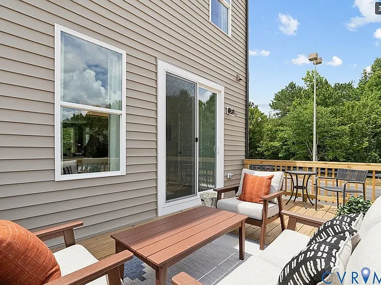 9427 Alquist St — Photo 36