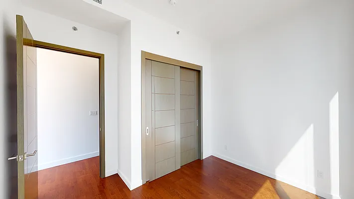 Rented by Jade Stone Real Estate Consulting | media 42