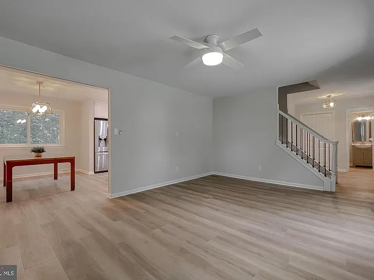 22373 Enoch Rd — Photo 8